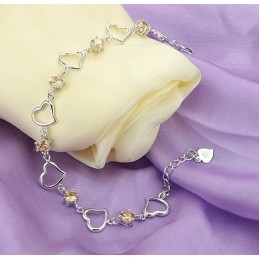 Drottningen Av Kvalitet, Kvinnlig Älskling, Platinapläterad Titanarmband Med Diamanter