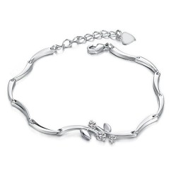 Världsberömt Platinapläterat Titanarmband Med Diamanter För Kvinnor