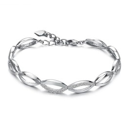Drottningen Av Kvalitet, Platinapläterat Titanarmband Med Diamanter För Kvinnor