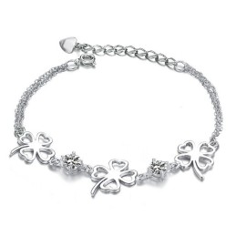 Högkvalitativt Platinapläterat Titanarmband För Kvinnor Med Klöverform Och Diamanter