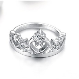 Världsomspännande Platinapläterad Titanring Med Strass