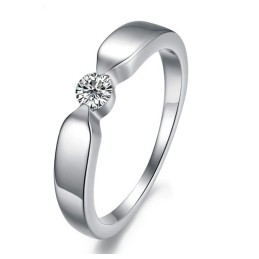 Högkvalitativ Platinapläterad Titanring För Älskare Med Strass