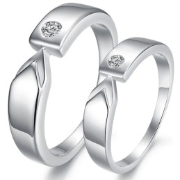 Högkvalitativ Platinapläterad Titanring För Älskare Med Strass
