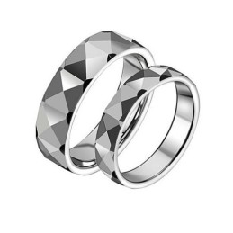 Världsomfattande Känd Hörnvinkel Volfram Keramisk Ring För Älskare