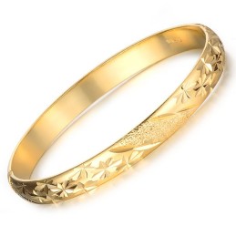 Lättanvänd Armring Med Stjärnmönster Och 18K Guldplätering För Kvinnor