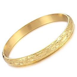 Stabil Kvalitet För Kvinnligt Stjärnmönster I 18K Guldpläterat Armband