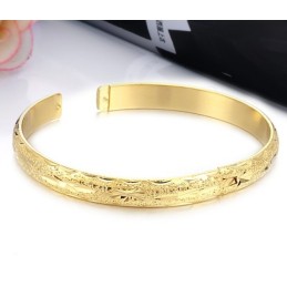 Stabil Kvalitet För Kvinnligt Stjärnmönster I 18K Guldpläterat Armband