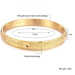 Kvalitets- Och Kvantitetsgaranterat 18K Guldpläterat Armband