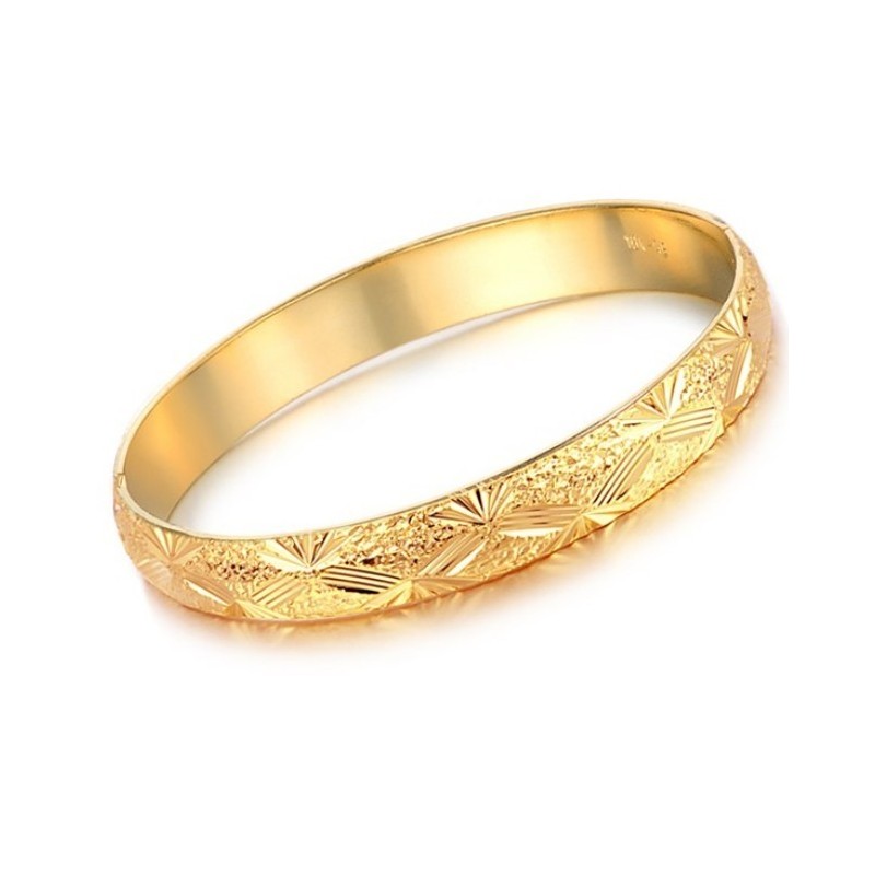 Högkvalitativt Armband För Kvinnor I 18K Guld Högkvalitativt Armband För Kvinnor I 18K Guld
