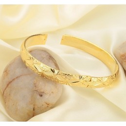 Högkvalitativt Armband För Kvinnor I 18K Guld
