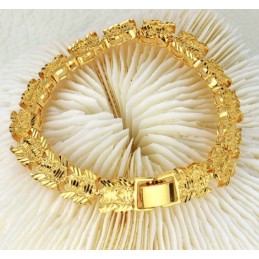 Högkvalitativt Armband För Kvinnor I 18 Karat Guld