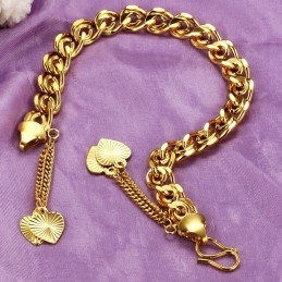 Kvalitets- Och Kvantitetsgaranterat Armband För Kvinnor Med 18 Karat Guldplätering