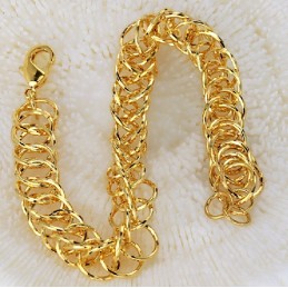 Högkvalitativt Armband För Kvinnor I 18 Karat Guld
