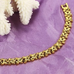 Välkänd För Sitt Fina Damarmband I 18 Karat Guld