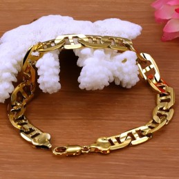 Högkvalitativt Armband För Kvinnor I 18 Karat Guld