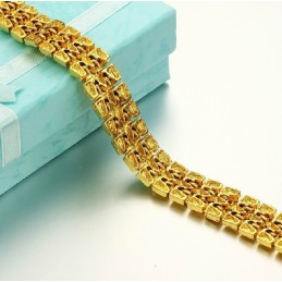 Klassiskt Armband För Kvinnor I 18 Karat Guld Av Utmärkt Kvalitet