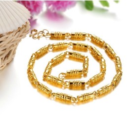 Kvalitets- Och Kvantitetsgaranterat Halsband För Män I 18 Karat Guld