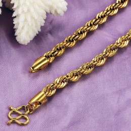 Pålitligt Kvalitetshalsband För Kvinnor I 18K Guldpläterat Rullformat