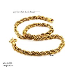 Pålitligt Kvalitetshalsband För Kvinnor I 18K Guldpläterat Rullformat