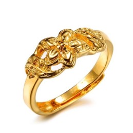 Högkvalitativ Ring För Kvinnor Med Blommönster I 18 Karat Guld