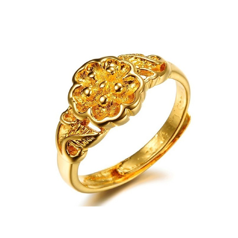 Högkvalitativ Ring För Kvinnor Med Blommönster I 18 Karat Guld Högkvalitativ Ring För Kvinnor Med Blommönster I 18 Karat Guld