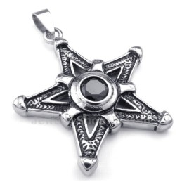 Halsband Med Svart Zirkon Och Titanhänge I Lucky Star-Stil (Gratis Kedja)