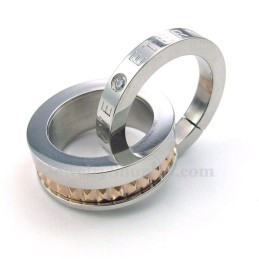 Titanhalsband Med Sammankopplade Cirklar Och Hänge (Gratis Kedja) (Ett Par)