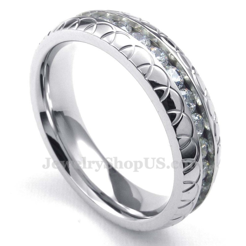 Rund Titanring Med Vit Zirkon Rund Titanring Med Vit Zirkon