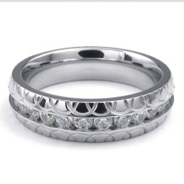 Rund Titanring Med Vit Zirkon