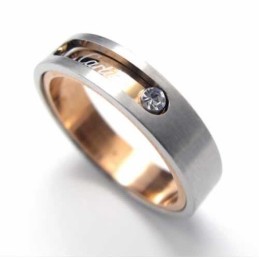 Diamantinfattad 5 Mm Titaninläggningsring Med Hovband