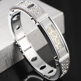 Herrarmband I Titan Med Diamanter
