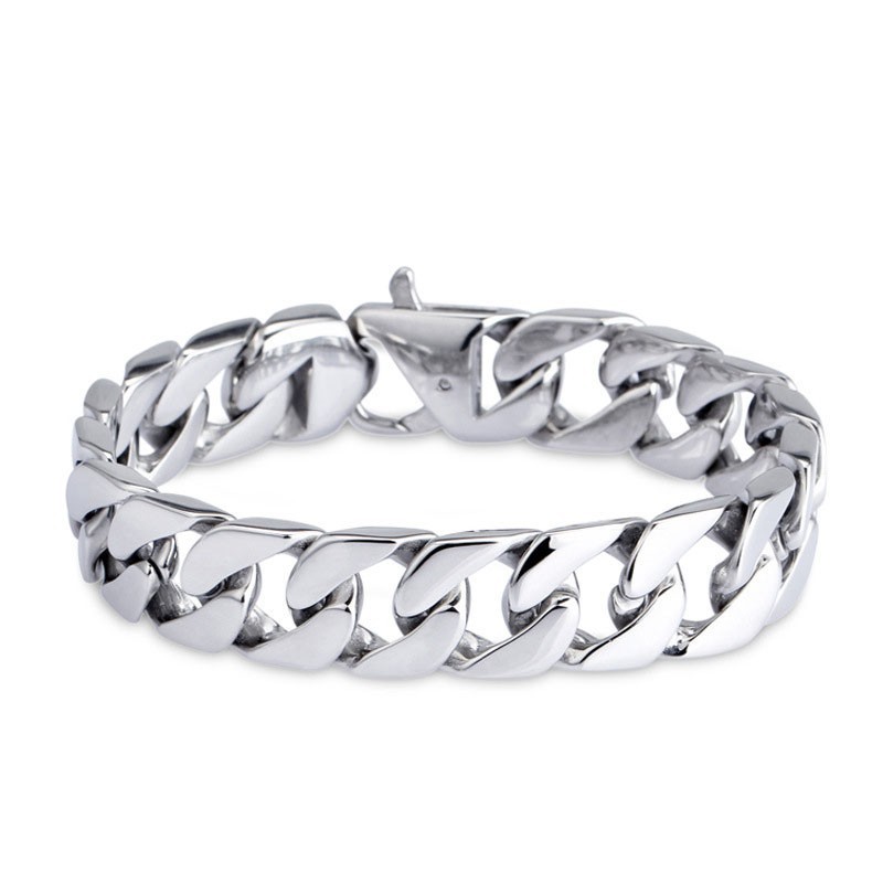 Titanarmbandversion Av Modearmbandet Kubakedja För Män Titanarmbandversion Av Modearmbandet Kubakedja För Män