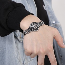 Nytt Casting Jewelry Retro Cool Chief Pattern Titanium Herrarmband