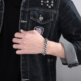 Moderiktigt Polerat Elegant Titanarmband För Män
