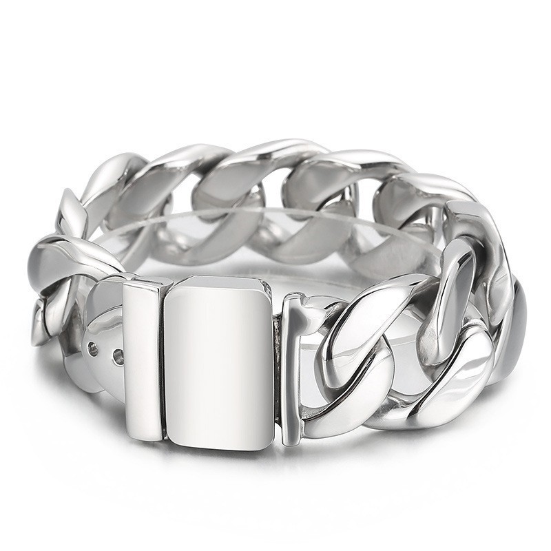 Moderiktigt Svart Titanarmband För Män Moderiktigt Svart Titanarmband För Män
