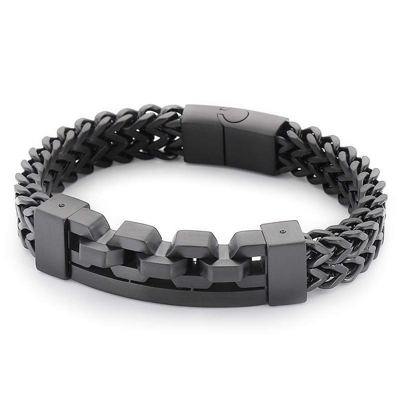 Moderiktigt Fyrkantigt Ihåligt Titanarmband För Män Moderiktigt Fyrkantigt Ihåligt Titanarmband För Män