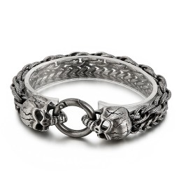 Coolt Och Elegant Armband I Titan För Män