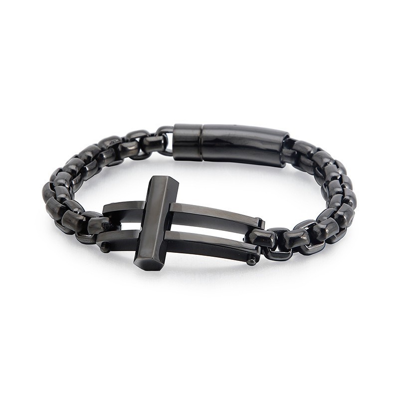 Armband Med Svart Kedjekedja I Titan, Fyrkantigt Krucifix Armband Med Svart Kedjekedja I Titan, Fyrkantigt Krucifix