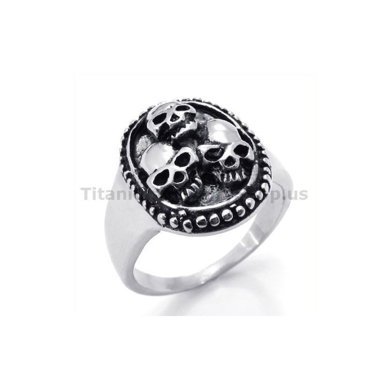 Tre-Dödskallar Titanring Tre-Dödskallar Titanring