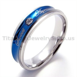 Älskling Titanring Med Diamant