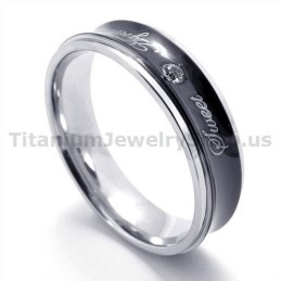 Älskling Svart Titanring Med Diamant