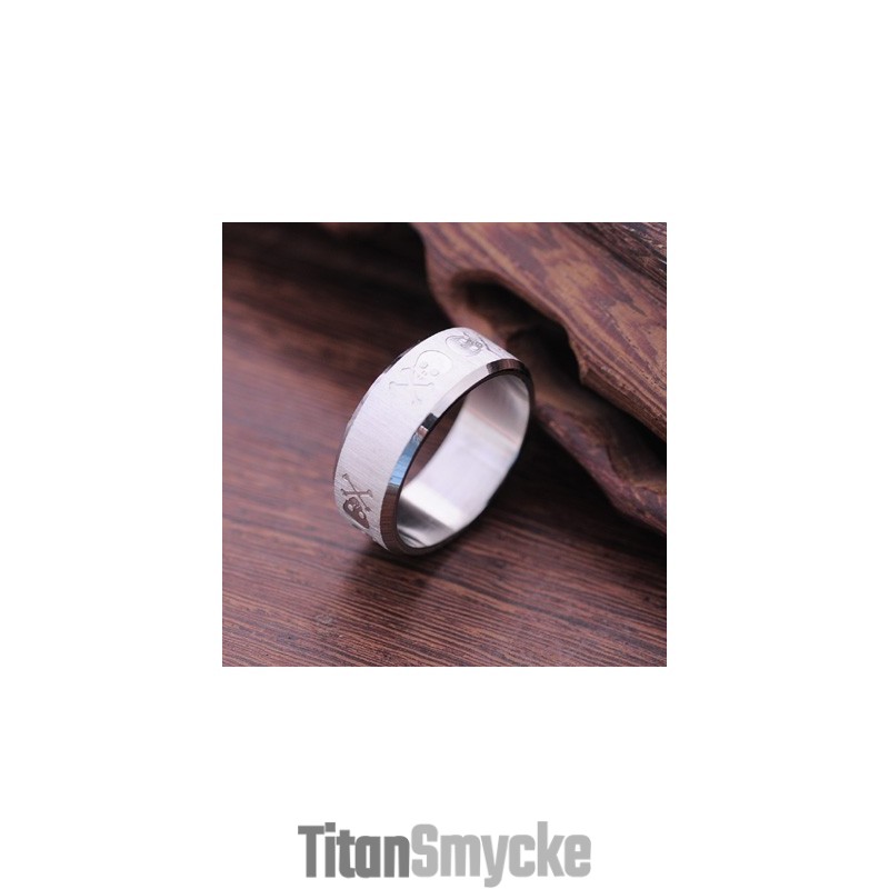 Herrring I Titan Herrring I Titan
