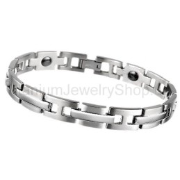 8 Tums Titanarmband