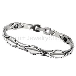 8 Tums Titanarmband