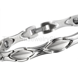 8 Tums Titanarmband