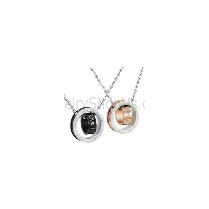 Titanringar I Roséguld Och Svarta Hängen Med Strass Och Gratis Kedjor I Titan C505 Titanringar I Roséguld Och Svarta Hängen Med Strass Och Gratis Kedjor I Titan C505