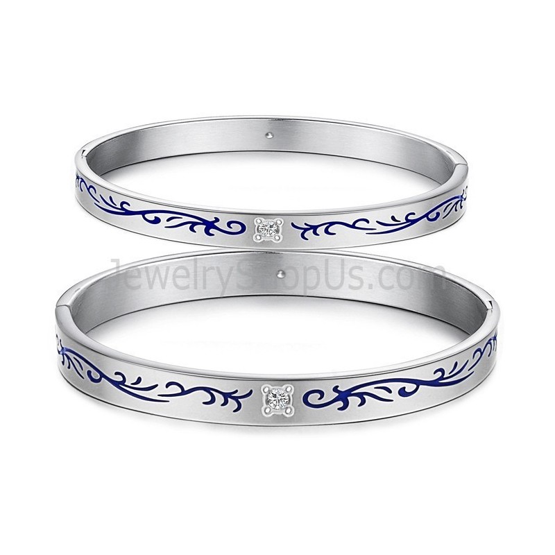 Tatanium Pararmband Med Blå Blommor C858 Tatanium Pararmband Med Blå Blommor C858