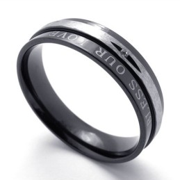 Diamantring I Svart Titan