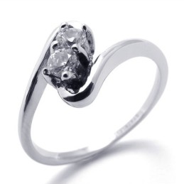 Diamantring I Titan För Kvinnor