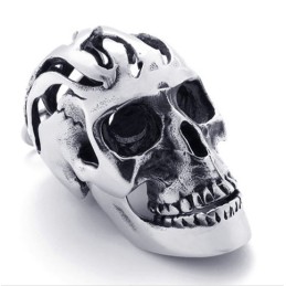 Skull Titan Hängsmycke
